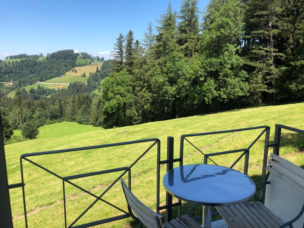 Hirschen Wald - Gasthaus & Baeckerei エクステリア 写真
