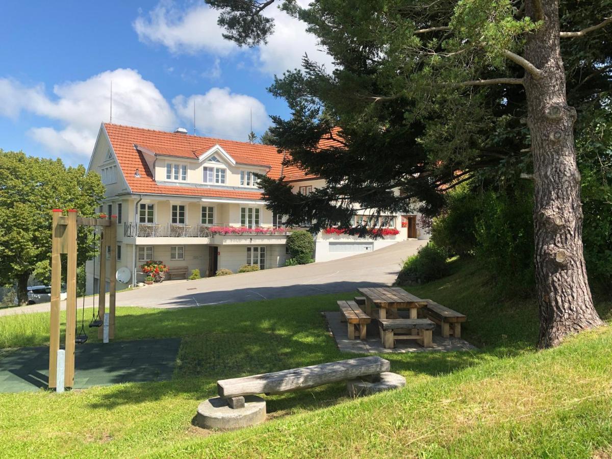 Hirschen Wald - Gasthaus & Baeckerei エクステリア 写真