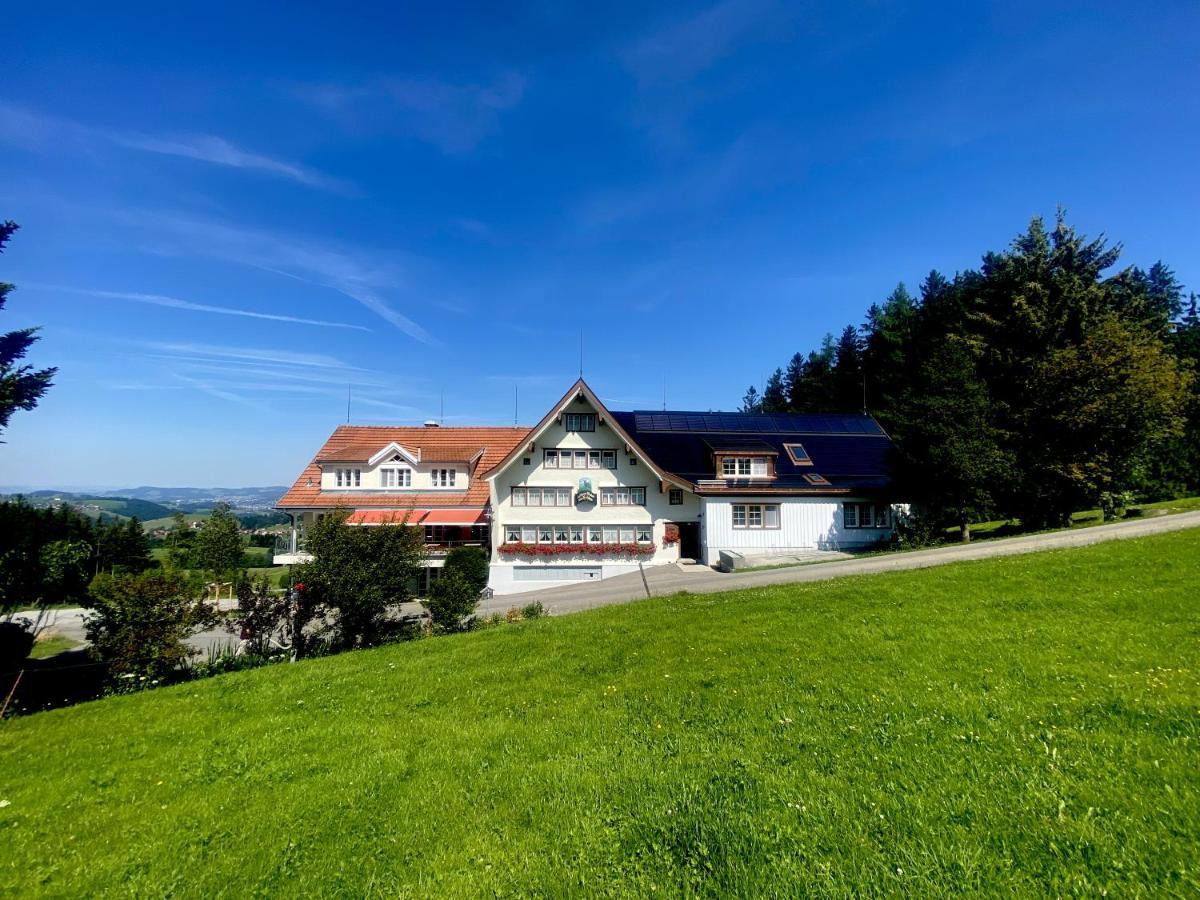 Hirschen Wald - Gasthaus & Baeckerei エクステリア 写真